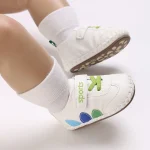 Chaussures bébé antiglisse velcro premiers pas 01 ans cuir synthétique antidérapant printemps automne