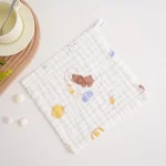 Serviette de visage bébé 6 couches coton doux mousseline motifs pastel ours étoiles nuages lot 9