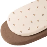 Ensemble housse coussin moderne floral et marron literie décorative 2 pièces tissu respirant facile à installer idéal pour salon ou chambre bébé