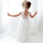 Robe princesse dos ouvert filles 312 ans maille dentelle anniversaire mariage collection été