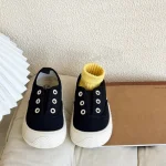 Chaussures enfants baskets décontractées filles garçons tissu antiglissant semelle TPR facile à enfiler jaune intérieur 2330