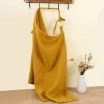 Housse d&rsquo;allaitement respirante pour bébé couverture d&rsquo;allaitement avec décolleté arqué tablier de nursing doux et confortable  jaune