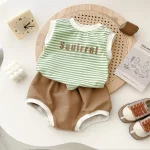 Costume d&rsquo;été bébé garçon 13 ans ensemble sportif tshirt gilet short coton bio respirant uni rayures vertes