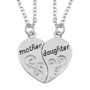 Collier pendentif maman fille cœur gravé bijou métal argenté mode anniversary gift