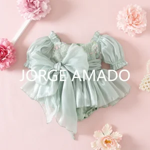 Robe princesse d&rsquo;été pour fille manches bouffantes nœud papillon paillettes brodées tulle robe de soirée Jorge Amado occasion spéciale fille 46 ans vert pastel