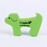 Accessoire bureau chien gomme effacer mignon stylisé Lovely little things Doggie vert vif plastique souple