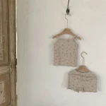 Ensemble bébé fille coton deux pièces gilet sans manches short élastique motifs floraux 02 ans qualité premium confort