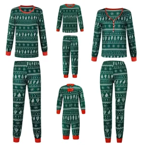 Ensemble Pyjama Famille Noel Vert Festif Confortable Manches Longues Père Mère Enfants Bébé Tenue Nuit Cadeau Fête Élégant