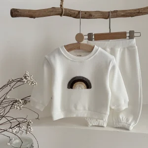 Ensemble hiver bébé 2 pièces manches longues arcenciel brodé sweatshirt pantalon confortable style décontracté bébé 13 ans Ensemble hiver bébé 2 pièces manches longues arcenciel brodé sweatshirt pantalon confortable style décontracté bébé 13 ans