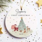 Boule de Noël personnalisée pour bébé souvenir de Noël cadeau de naissance ornement en céramique style traditionnel année gravée 710 cm