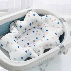 Matelas de bain pour bébé confort et sécurité tissu doux bords surélevés motifs étoiles design moderne bébé 024 mois Matelas de bain pour bébé confort et sécurité tissu doux bords surélevés motifs étoiles design moderne bébé 024 mois