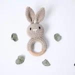 Anneau de dentition bébé en coton et bois anneau de mastication pour enfant jouet de dentition doux et sécuritaire cadeau naissance ou pleine lune sans latex ni PVC