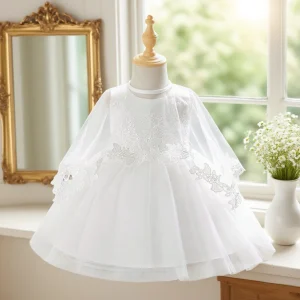 Ensemble de robe formelle pour bébé fille (jupe châle) robe blanche élégante pour fête d’anniversaire de baptême blanc Ensemble de robe formelle pour bébé fille (jupe châle) robe blanche élégante pour fête d’anniversaire de baptême blanc