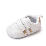 Baskets blanches enfants semelles souples confortables chaussures sport minimalistes style doré printemps automne
