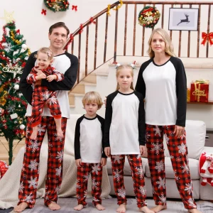 Ensemble de pyjamas de Noël assortis pour la famille tshirts manches longues en polyester vêtements confortables et sécurisés pour papa maman et enfants