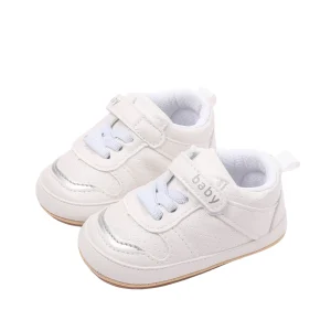 Baskets en simili cuir blanc pour bébés filles et garçons chaussures première marche antidérapantes à semelle souple fermeture Velcro style moderne pour printempsautomne Baskets en simili cuir blanc pour bébés filles et garçons chaussures première marche antidérapantes à semelle souple fermeture Velcro style moderne pour printempsautomne