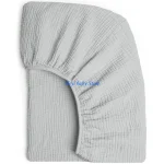 Housse de matelas bébé en muslin gris élastique pour lit bébé sécurité confort nouveauné minimaliste qualité premium