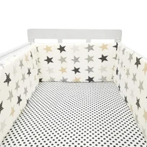 Tour de lit bébé étoiles nordiques protection barreaux design moderne matelas en tissu coton doux sécurité enfant chambre bébé style neutre