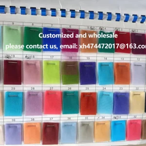 Échantillons de couleurs pour accessoires en tissu clips attaches DIY couture artisanat diverses teintes polyester design simple usage pratique qualité premium durables