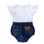 Vêtements d&rsquo;été bébé fille body coton volants denim confort style moderne élégant 2024