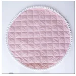 Tapis de jeu bébé en polyester doux rose pâle pompons blancs 100x100cm lavable pliable