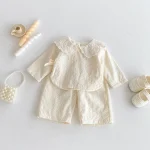 Ensemble deux pièces baby girl automne haut à col dentelle pantalon jambes larges look mignon en coton doux