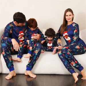 Pyjamas famille hiver ensemble cosy ample dessin animé imprimé vêtements de nuit pyjamas de noël look familial Pyjamas famille hiver ensemble cosy ample dessin animé imprimé vêtements de nuit pyjamas de noël look familial