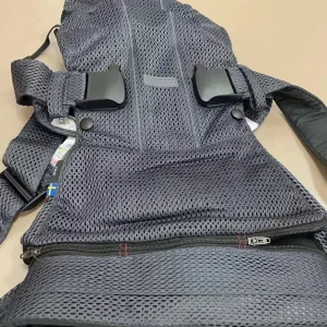 Electrolux Sac à dos Kangourou Ergonomique pour Bébé Fronde Face à Face et Dos 036 Mois 20 kg Gris Fumé Electrolux Sac à dos Kangourou Ergonomique pour Bébé Fronde Face à Face et Dos 036 Mois 20 kg Gris Fumé