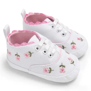 Chaussures bébé fille en toile blanche à fleurs style basket semelle en coton antidérapantes premiers pas douces et confortables