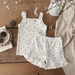 Ensemble vêtements été bébé fille nœud papillon bretelles dentelle  short 2 pièces en coton confortable nouveauné